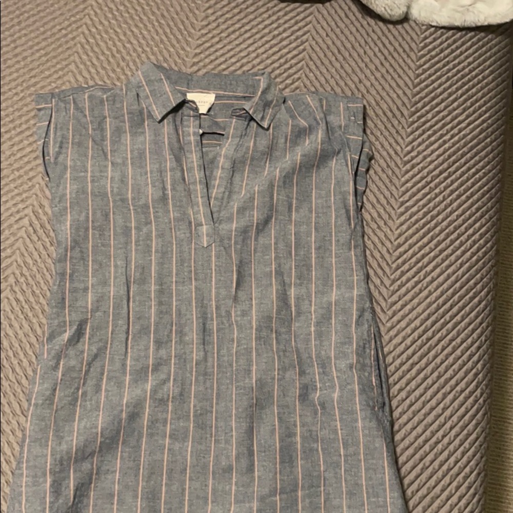 Linen dress with pockets